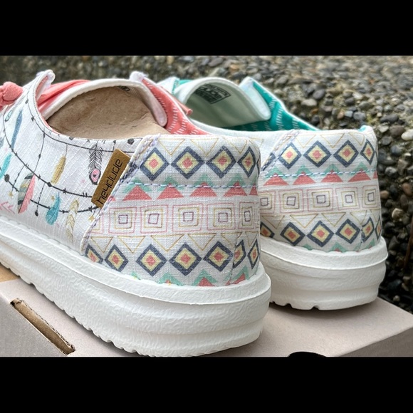 Hey Dude Wendy Doodle Star White - Picture 2 of 2